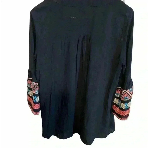 Altar’d State Size Small - Picture 2 of 3